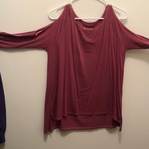 Shoulder cutout log sleeve shirt